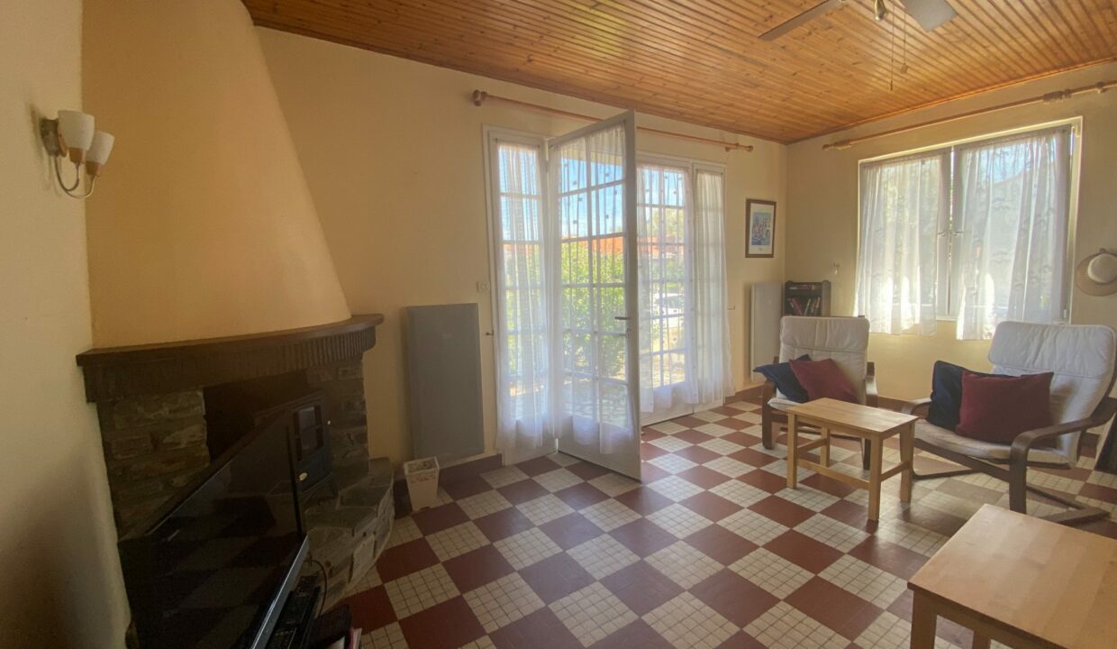 1769766622_VM2736_14_original