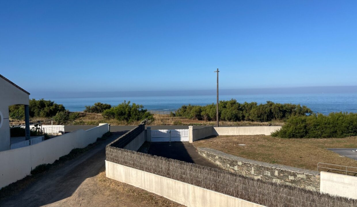 1769766627_VA2204_17_original