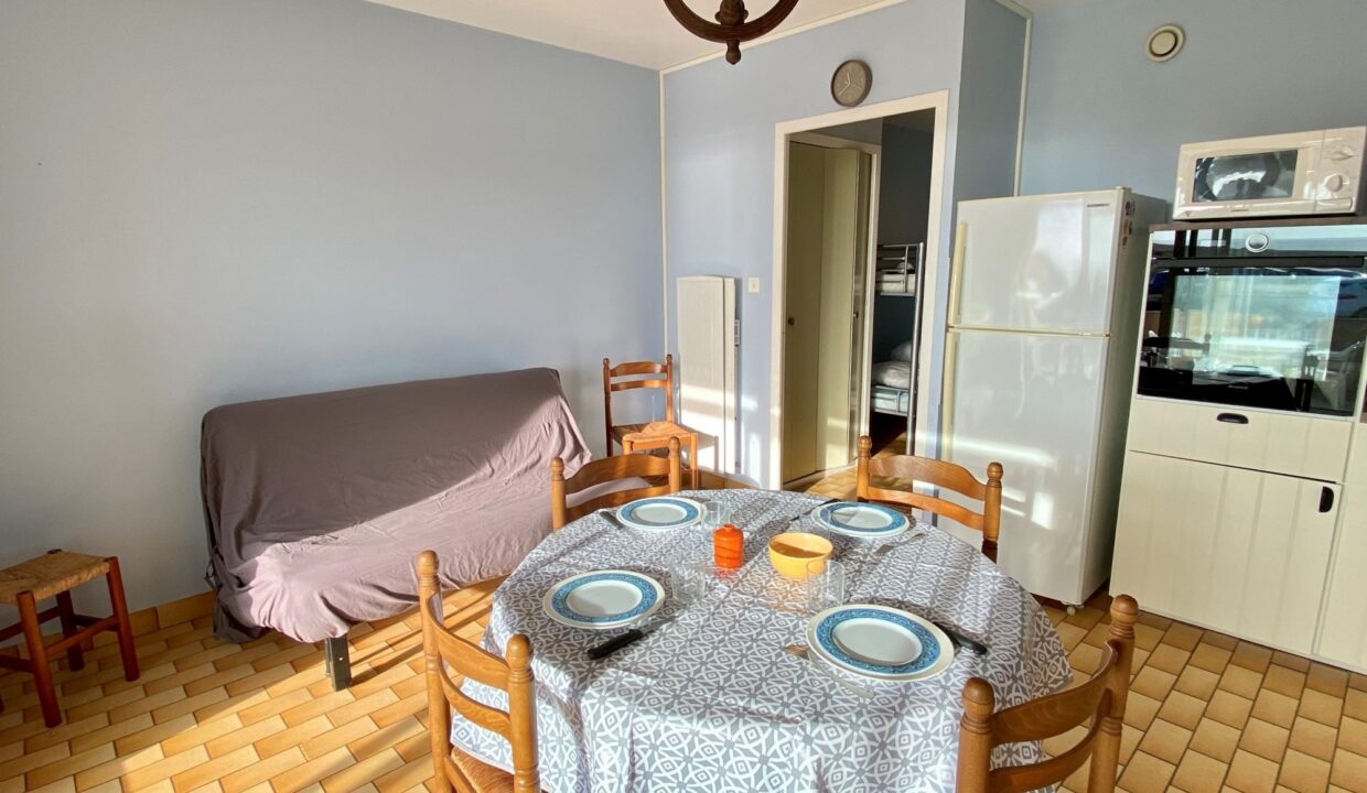 1769766729_VA2216_15_original