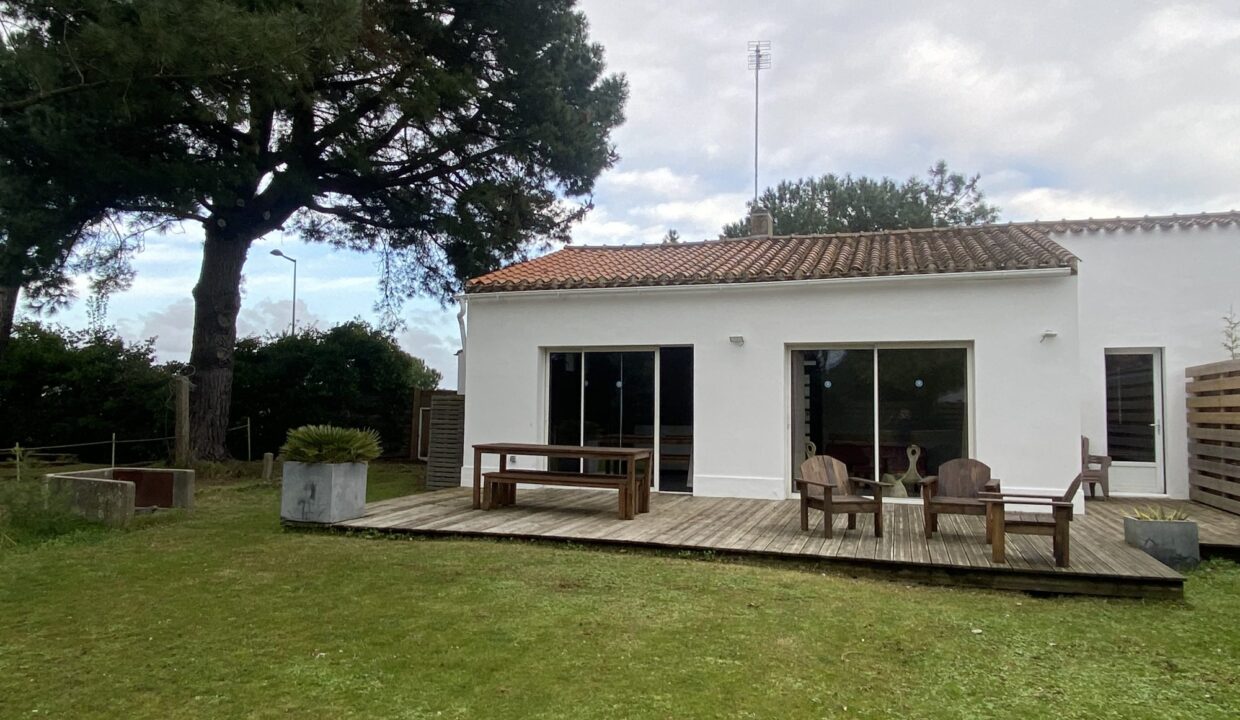 1770283672_VM3637_1_original