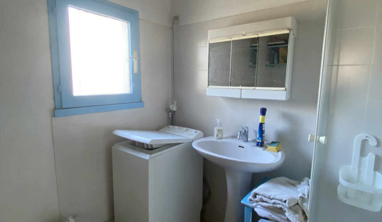 1770397637_VM3644_1_original