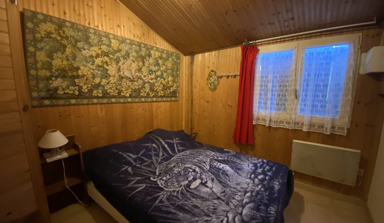 1770397637_VM3644_2_original