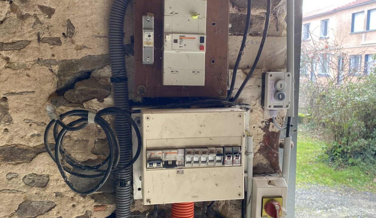 1770905223_VI057_5_original