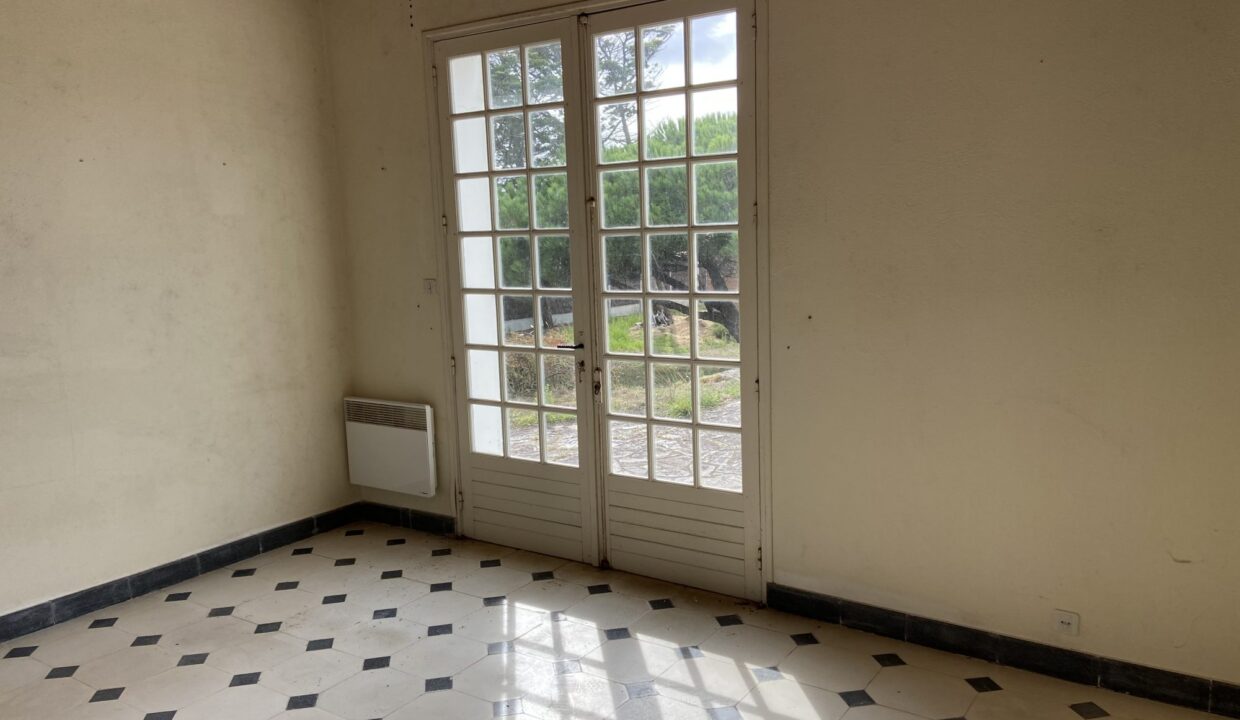 1771339772_VM2748_24_original