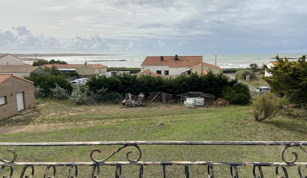 1771339777_VM2748_30_original