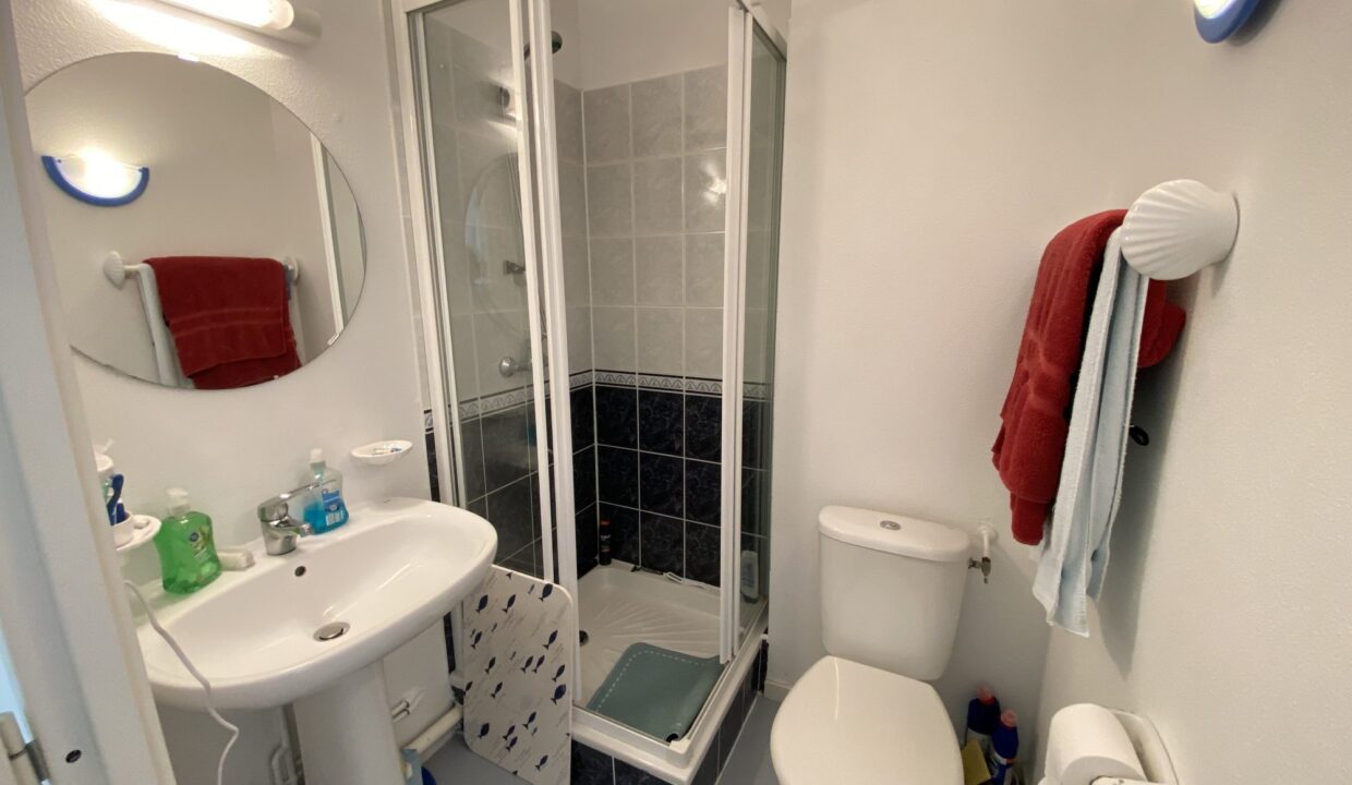 1772103588_VM3664_8_original