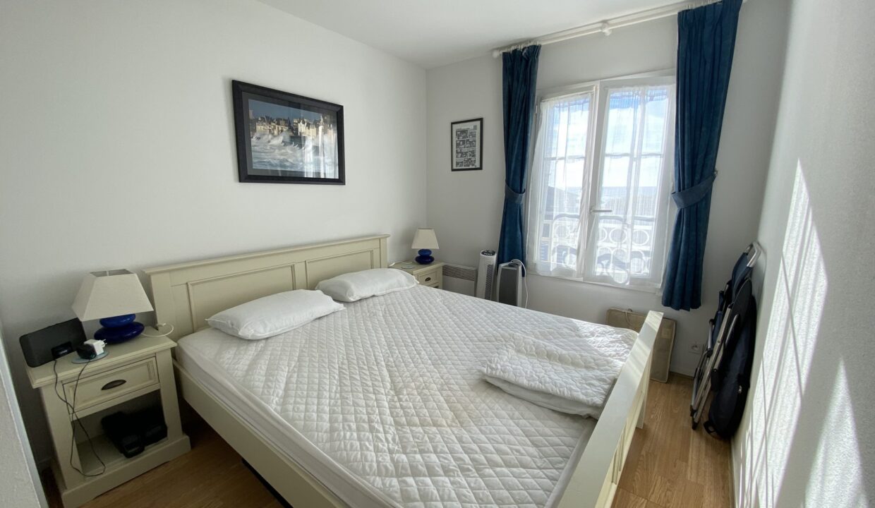 1772103589_VM3664_9_original