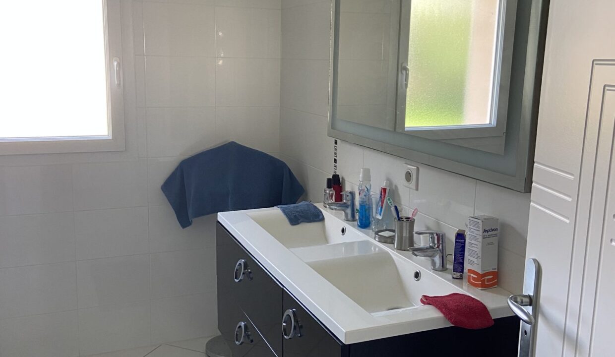 1772119812_VM3666_25_original