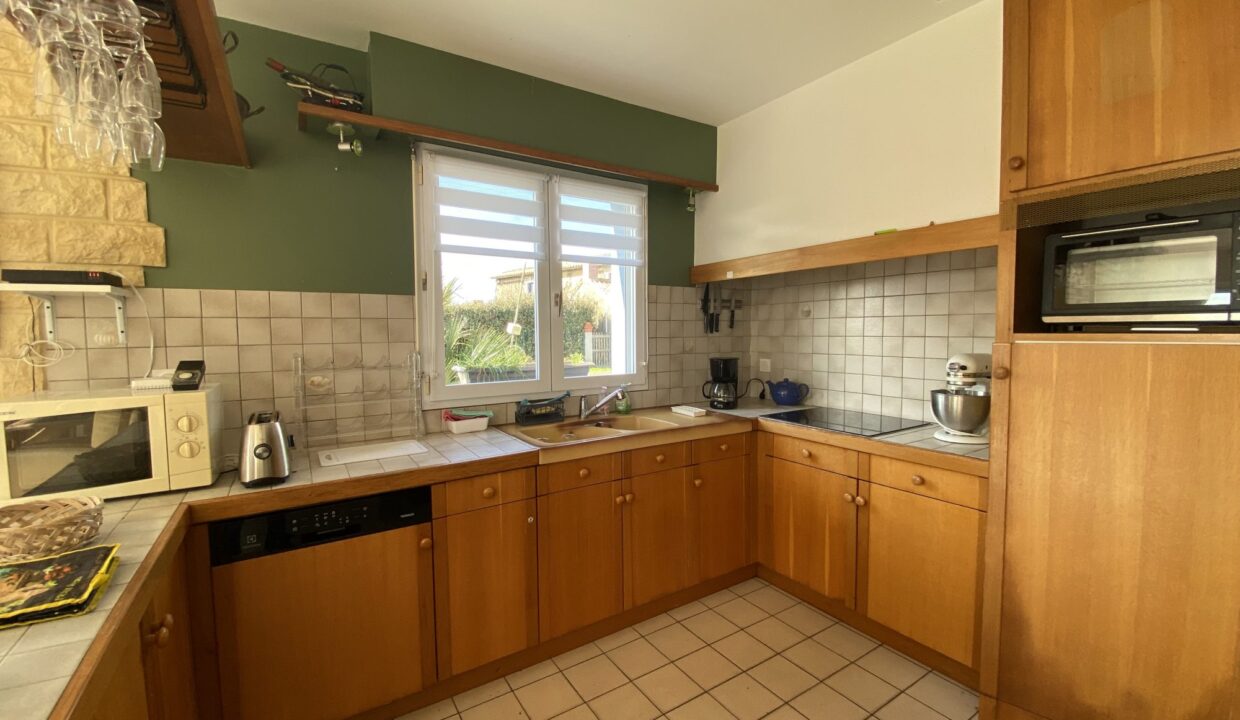 1773507486_VM3690_2_original