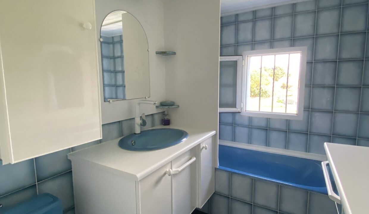 1773507491_VM3690_9_original