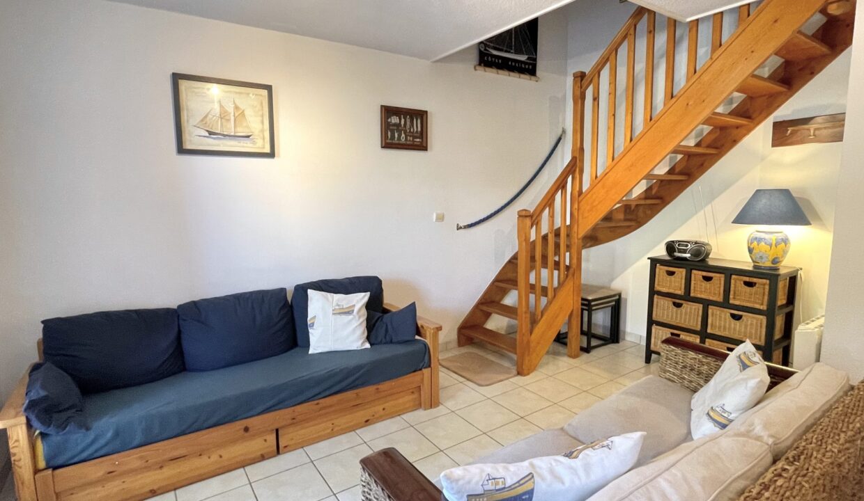 1773763758_VA2422_4_original