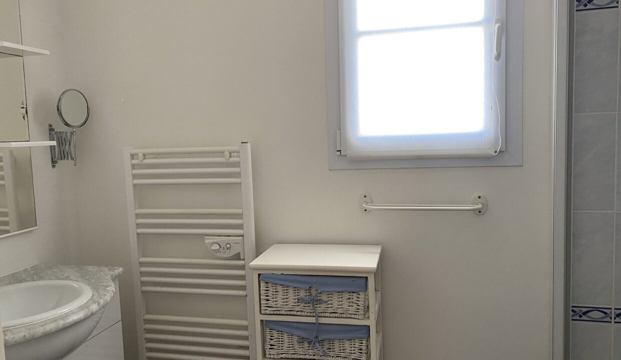 1773927199_VM3692_4_original