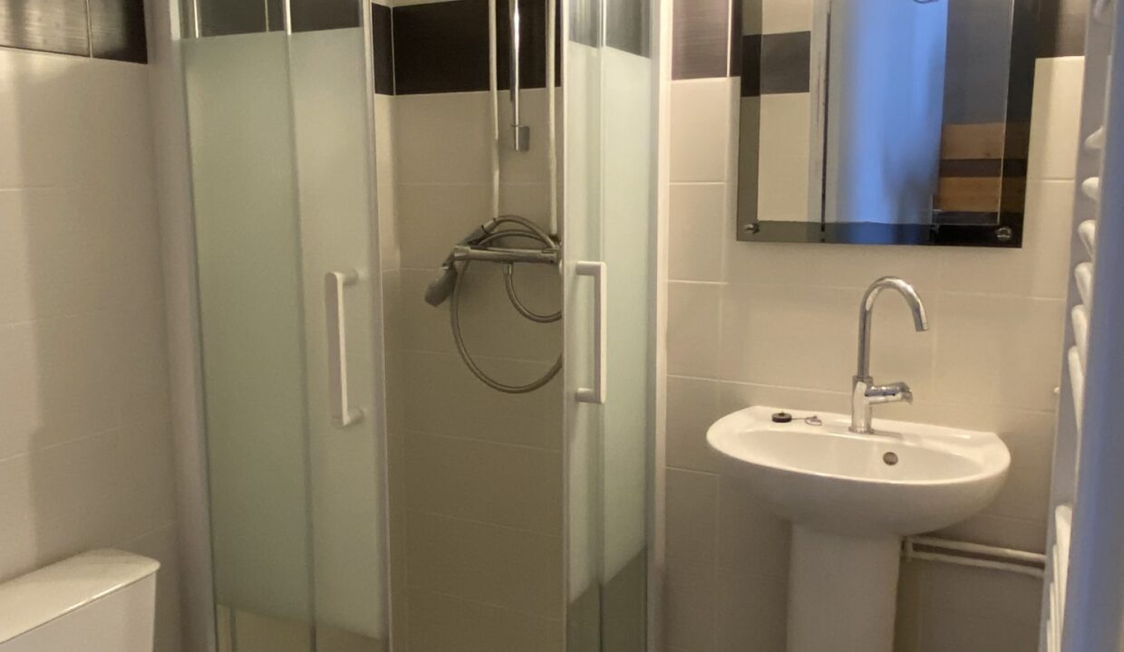 1773999069_VM3691_8_original