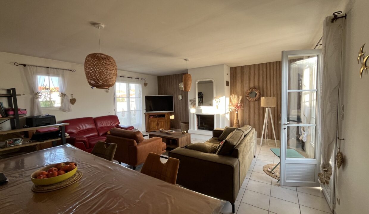 1774007068_VM3694_6_original