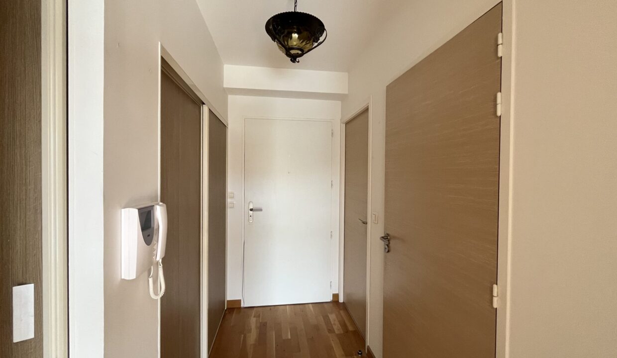 1774529905_VA2424_10_original