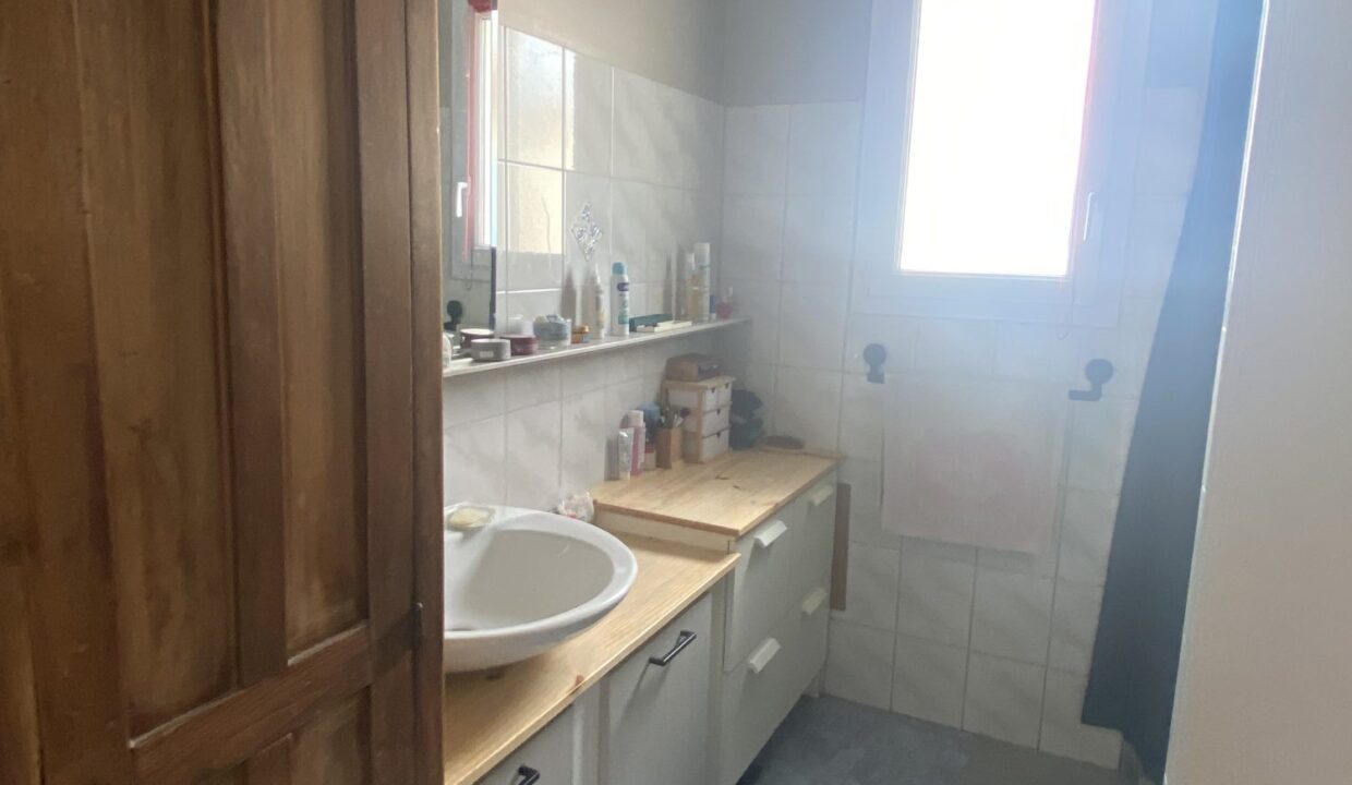 1774629220_VM3681_9_original