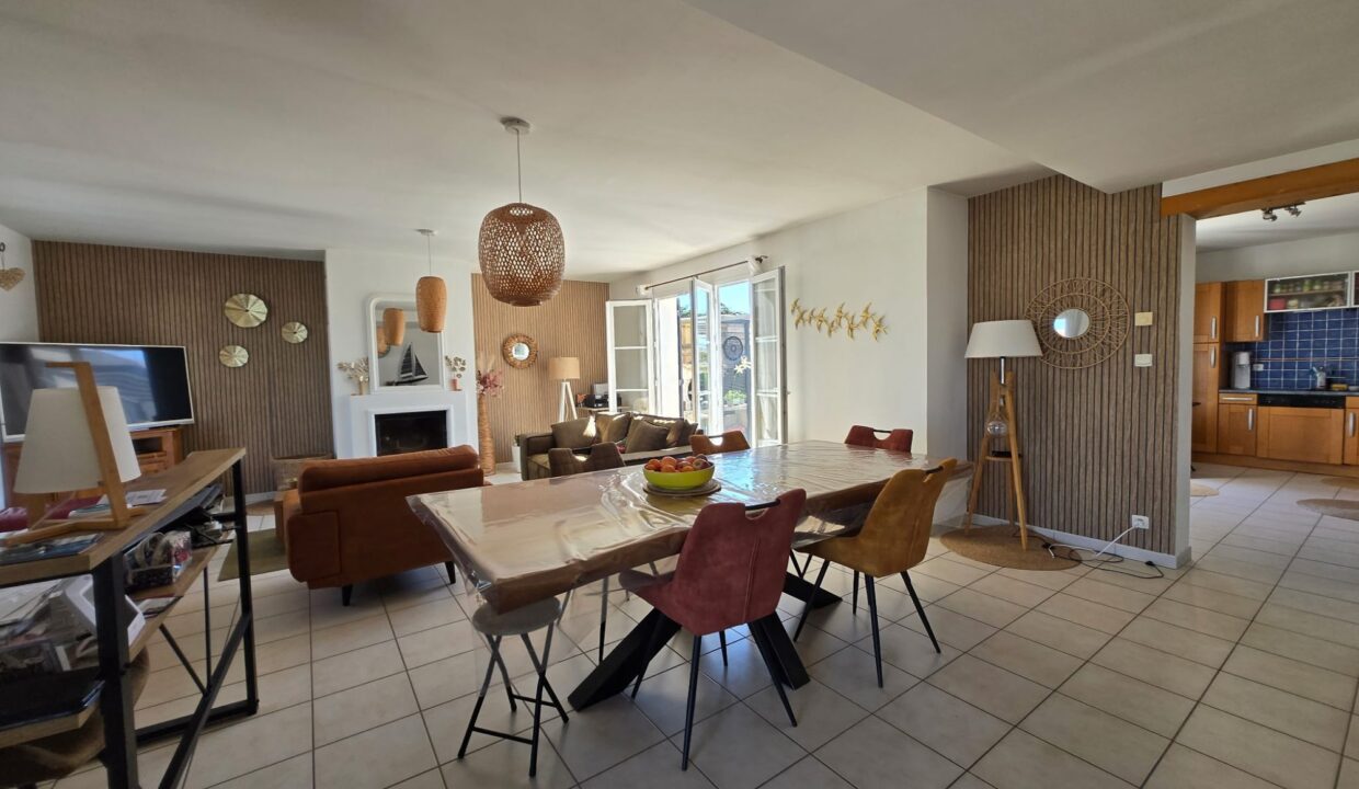 1774972948_VM3694_3_original