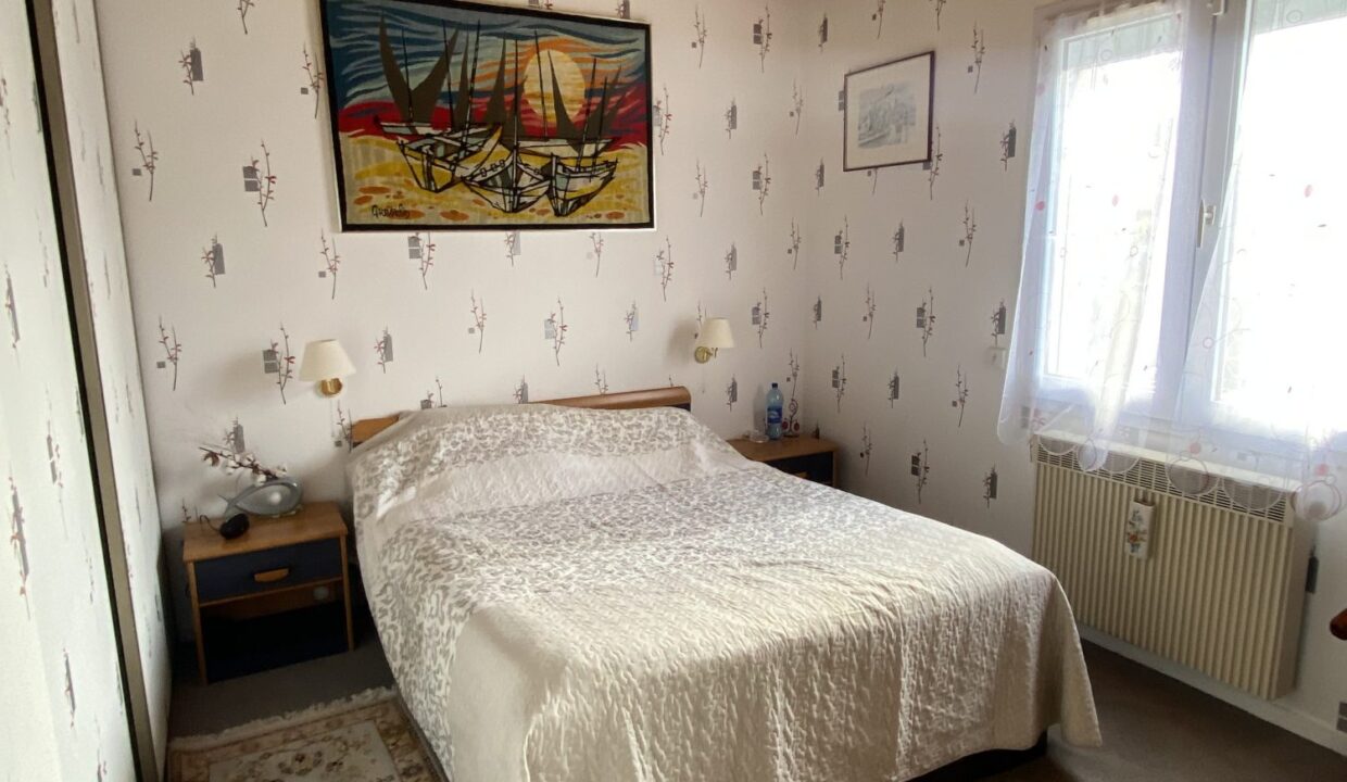 1776329114_VM3712_1_original