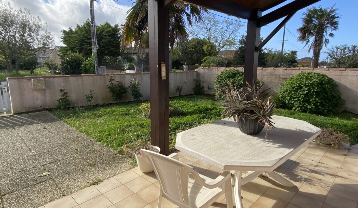 1776329150_VM3712_9_original