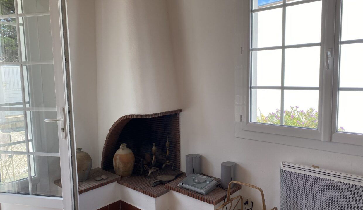 1777022961_VM3705_7_original