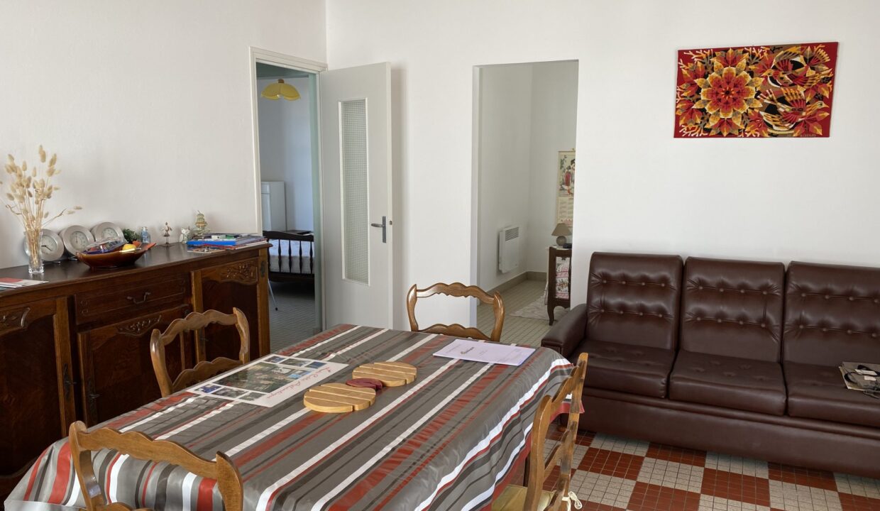 1777022962_VM3705_8_original