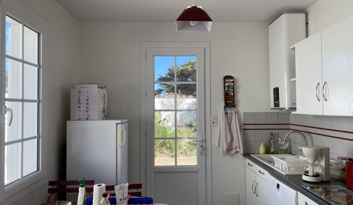 1777022963_VM3705_10_original